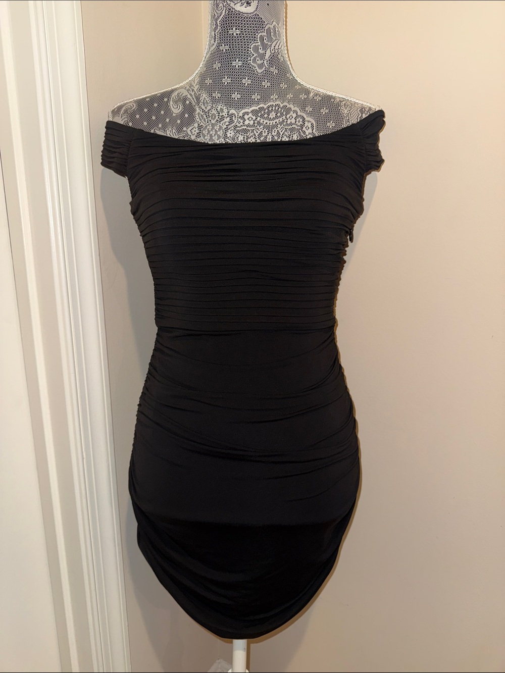 Bcbg maxazria size SP Off-Shoulder Black Ruched Bodycon Dress